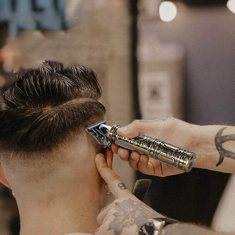 Maquina Profissional para Barba e Cabelo 3 em 1 Vintage T9 - O Estilo Barbearia em Suas Mãos - The Miner Shop