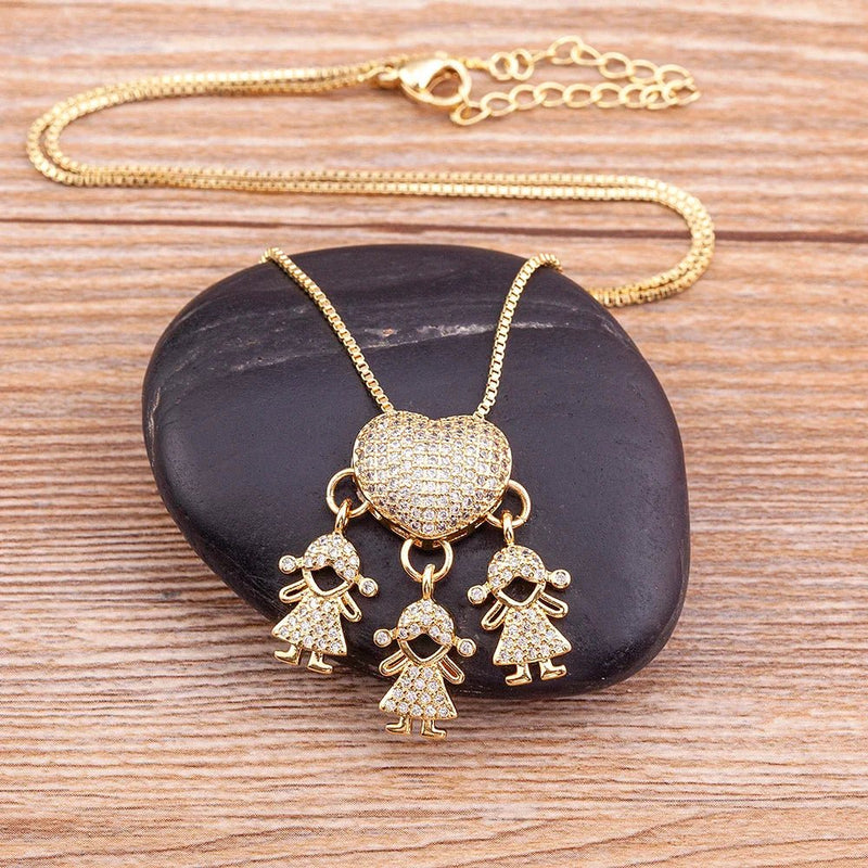 MomLove Gold — Colar de Mãe com Filhos em Cristal Zircônia! - The Miner Shop