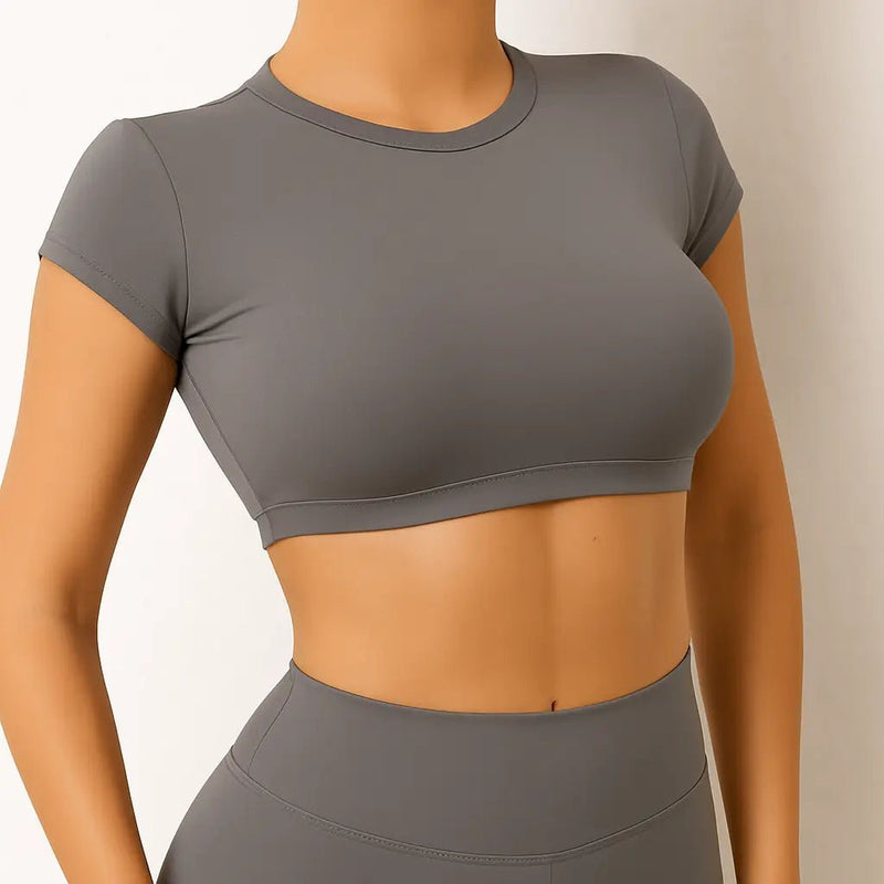Top de ginástica feminino cropped com costas abertas OpenFit | Movimento sem Limites - The Miner Shop